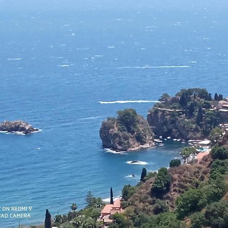 Mara'S House Luminoso Appartamento, 10 Minuti A Piedi Dal Centro, Parcheggio Gratuito In Loco Taormina Kültér fotó